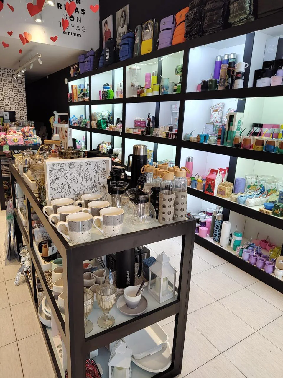 franquicias-ominim-local2