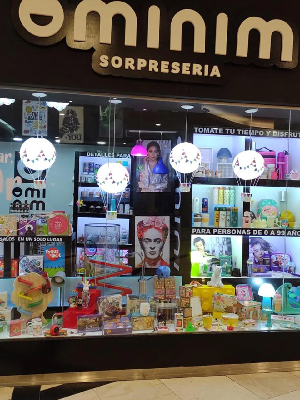 franquicias-ominim-local6